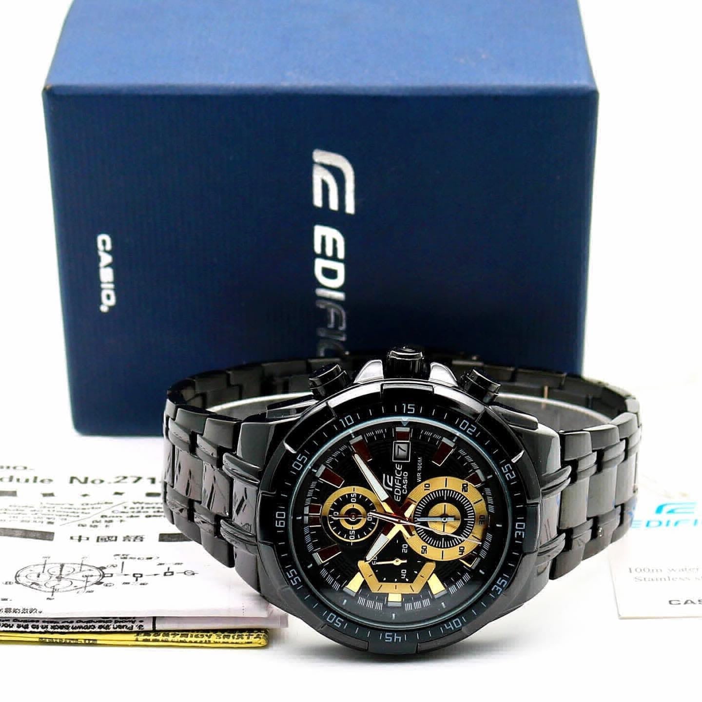 Budget friendly premium chronograph working analog watch