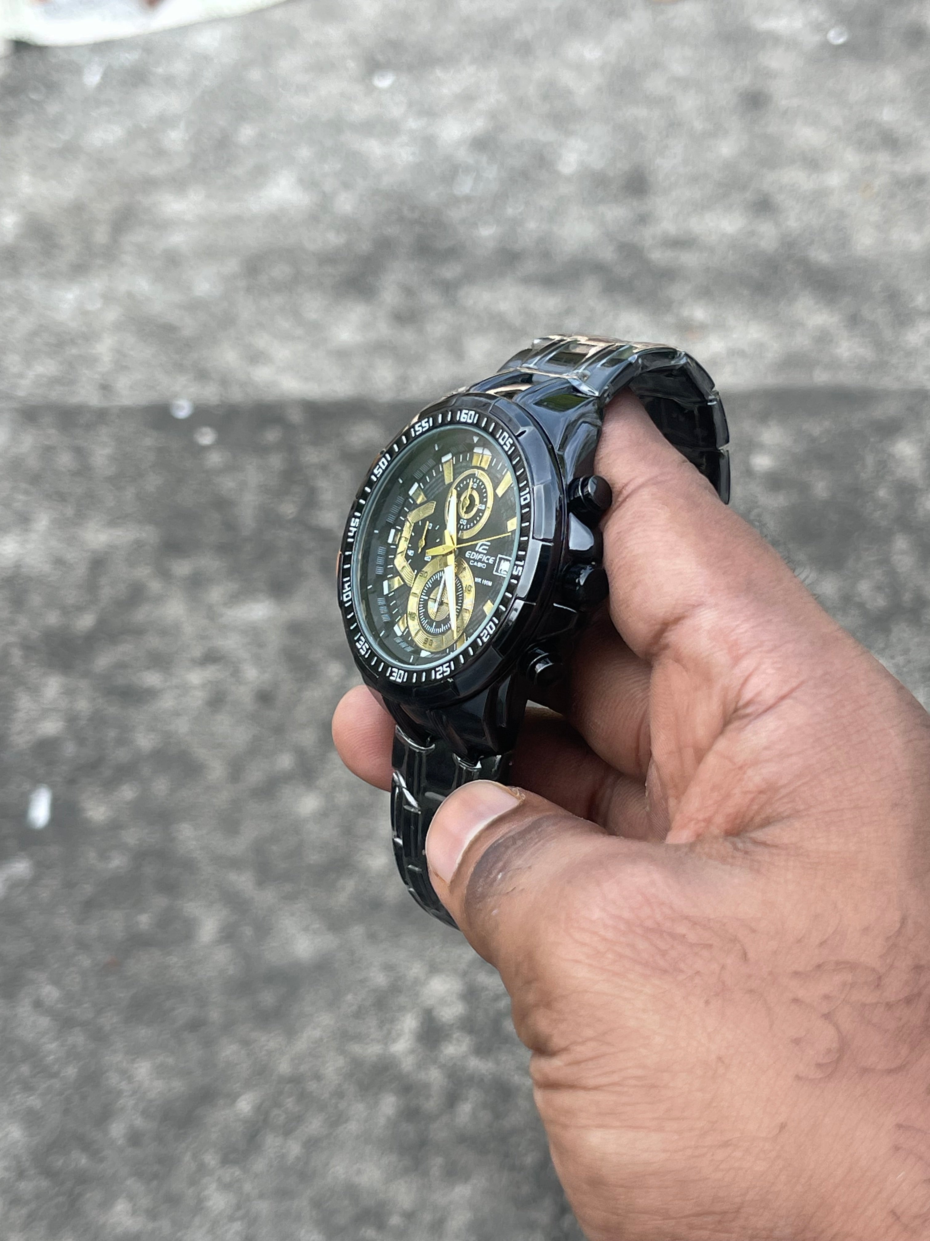 BUDGET FRIENDLY ANALOG CHAIN WATCH WITH DATE WORKING