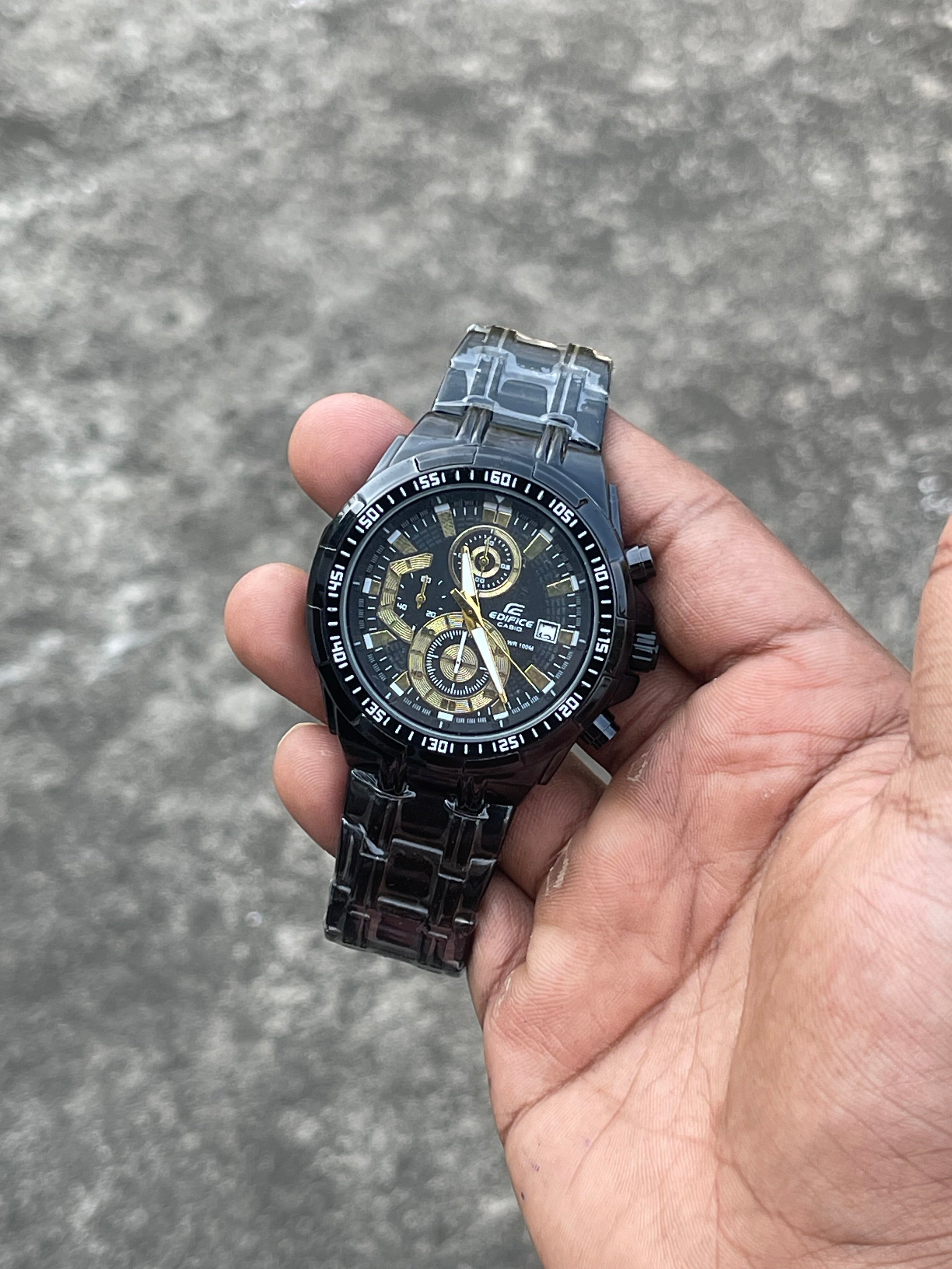 BUDGET FRIENDLY ANALOG CHAIN WATCH WITH DATE WORKING