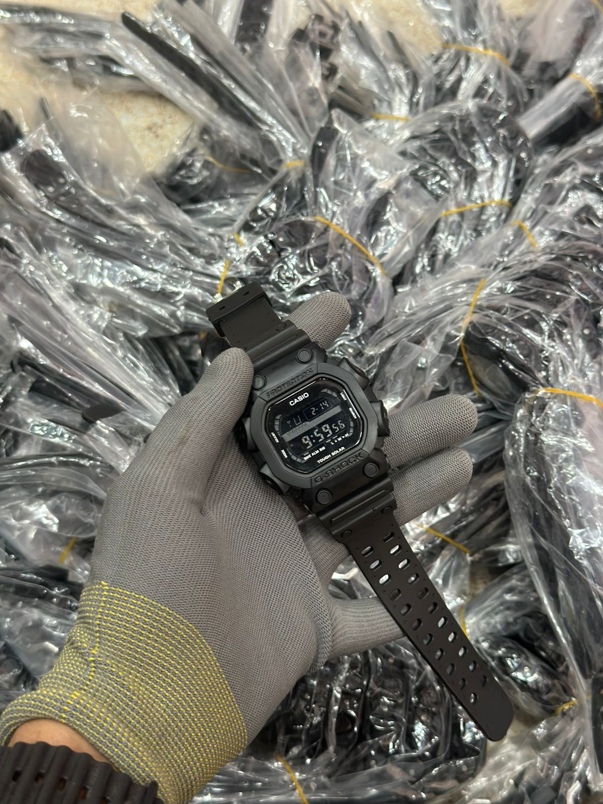 Most Demanded Big Dail Vinatage Digital Best Quality Watch with High Quality Strap Best Finishing…