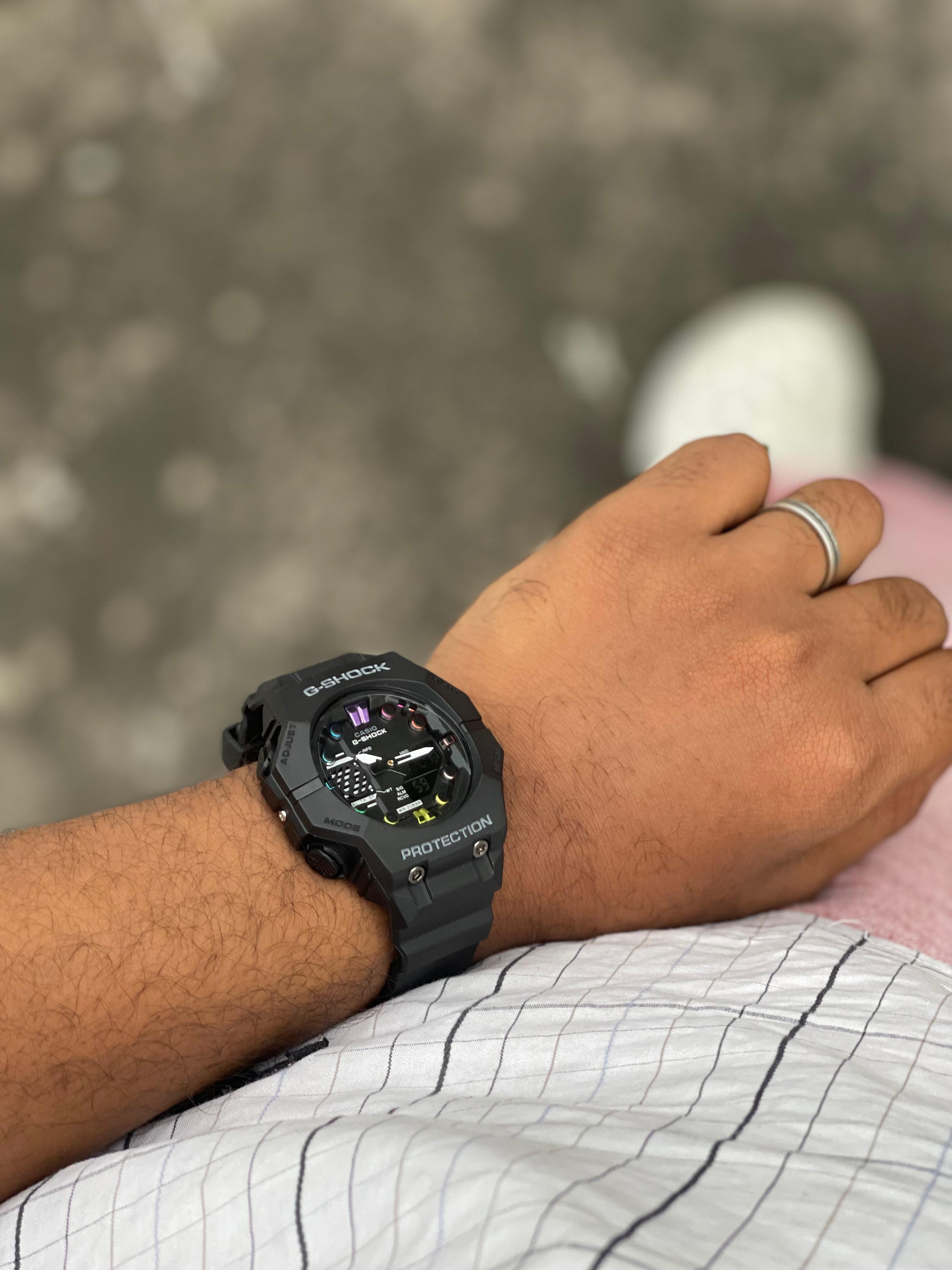 TRENDING ANALOG AND DIGITAL WORKING WATCH