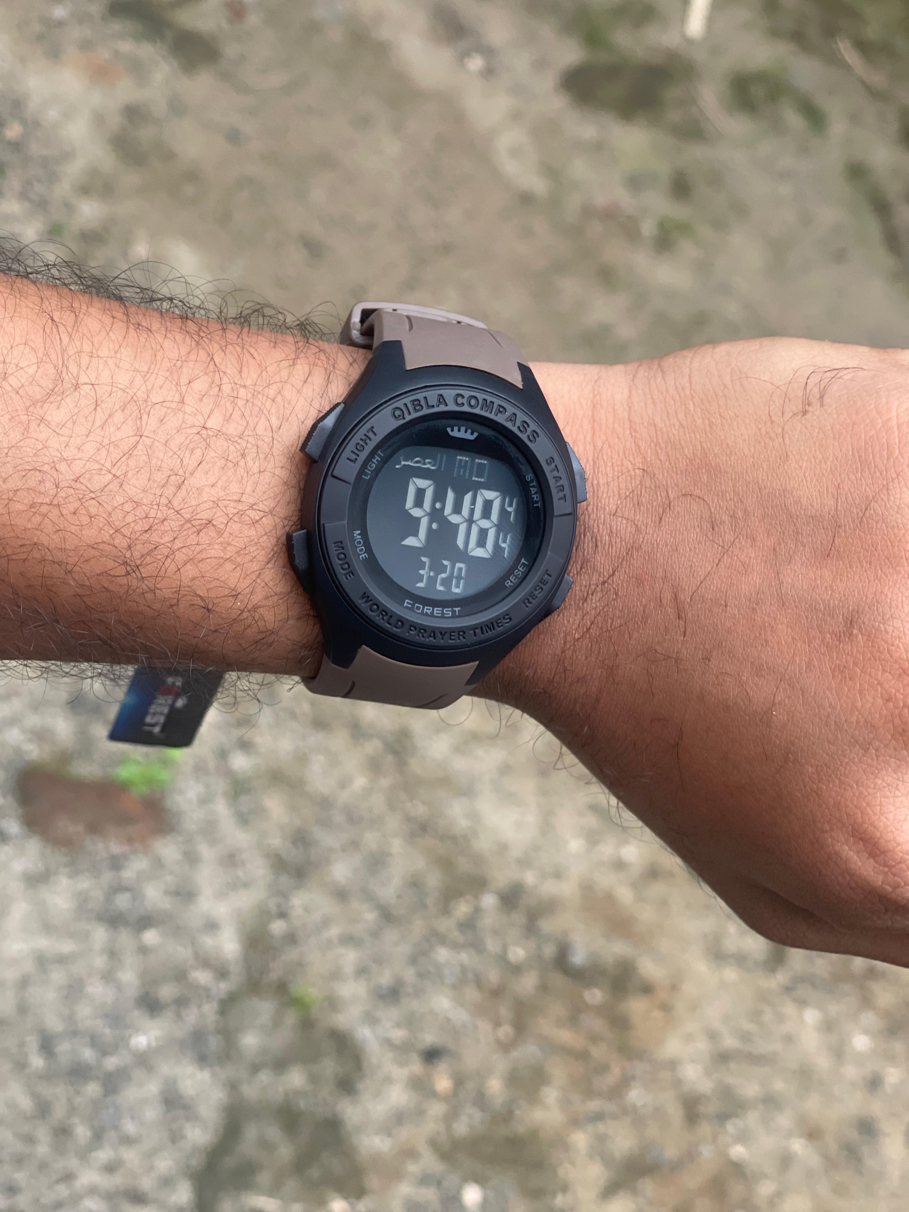 TENDING WATER PROOF DIGITAL STRAP WATCH