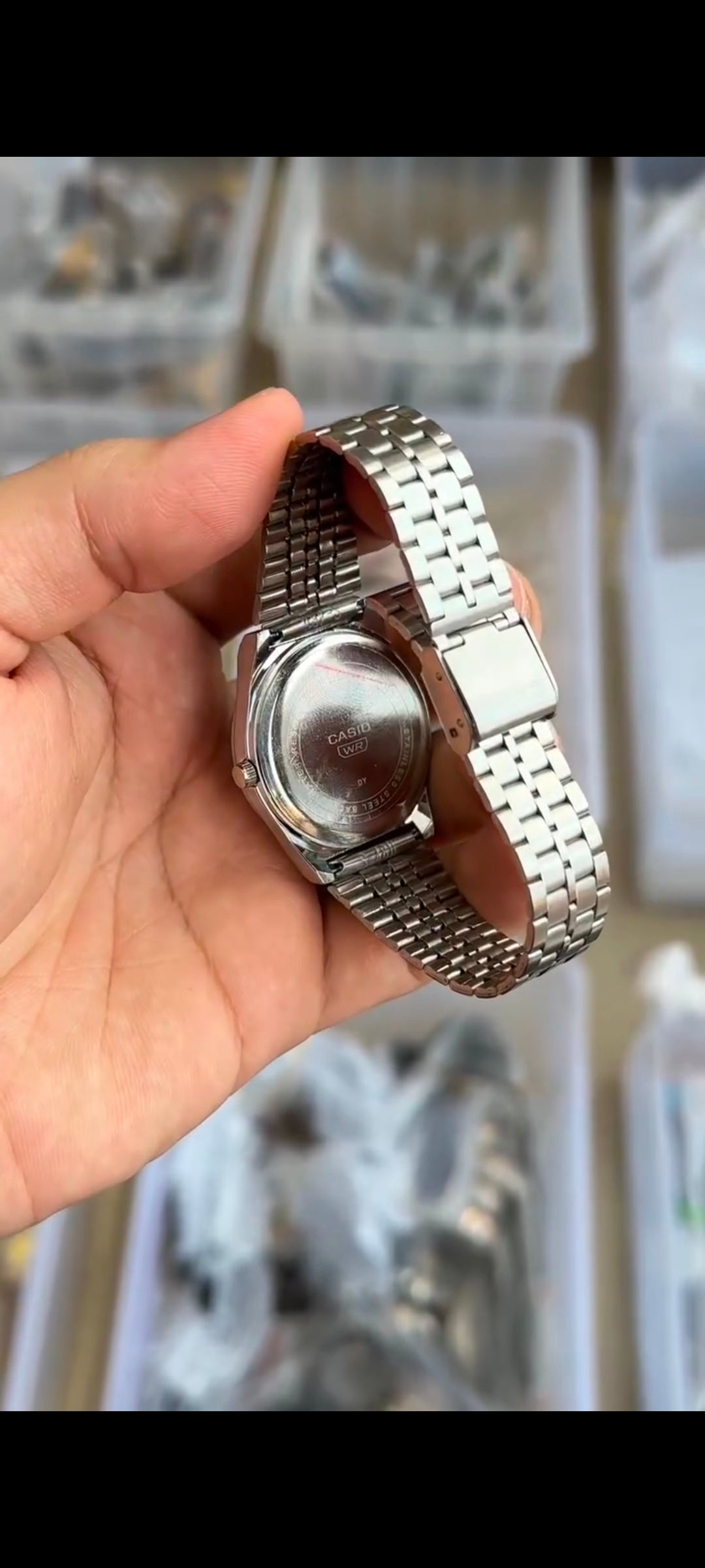 Unisex vintage series chain steel watch